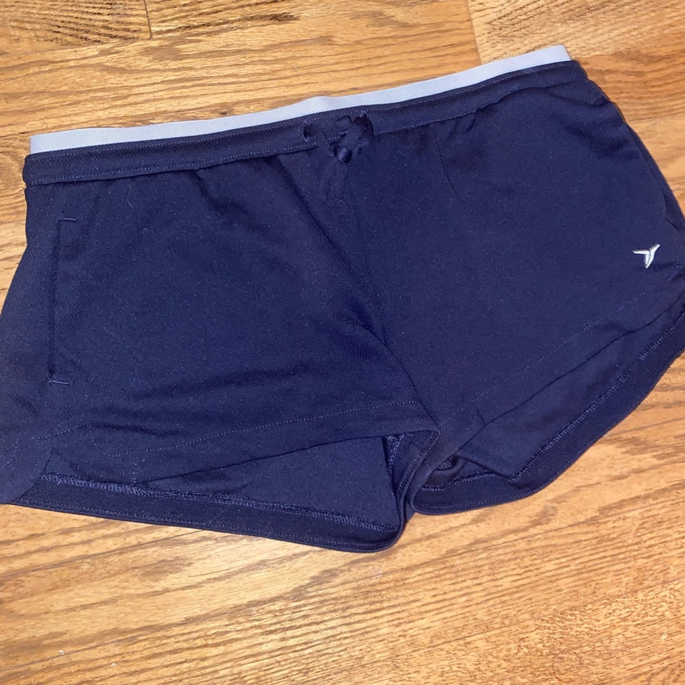 old navy active shorts